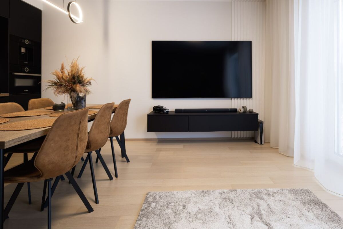 black modern kitchen -1