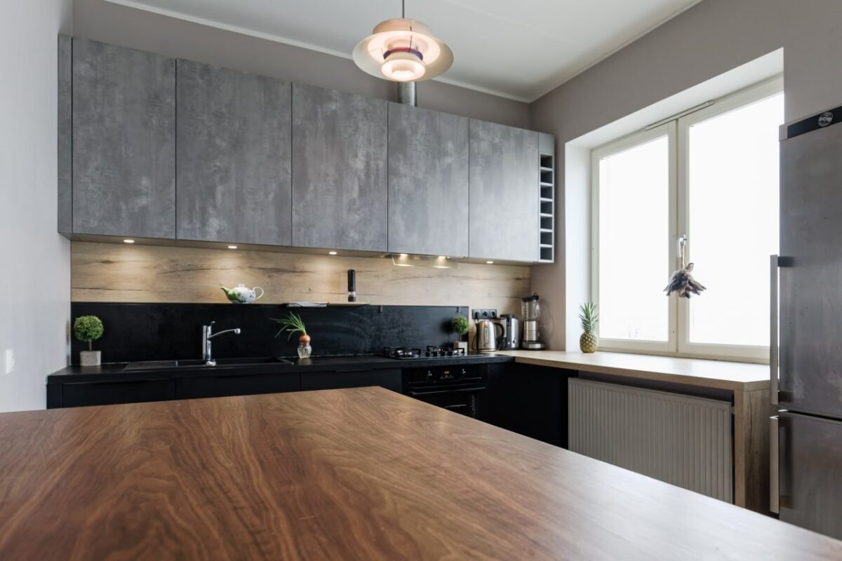 black modern kitchen -5