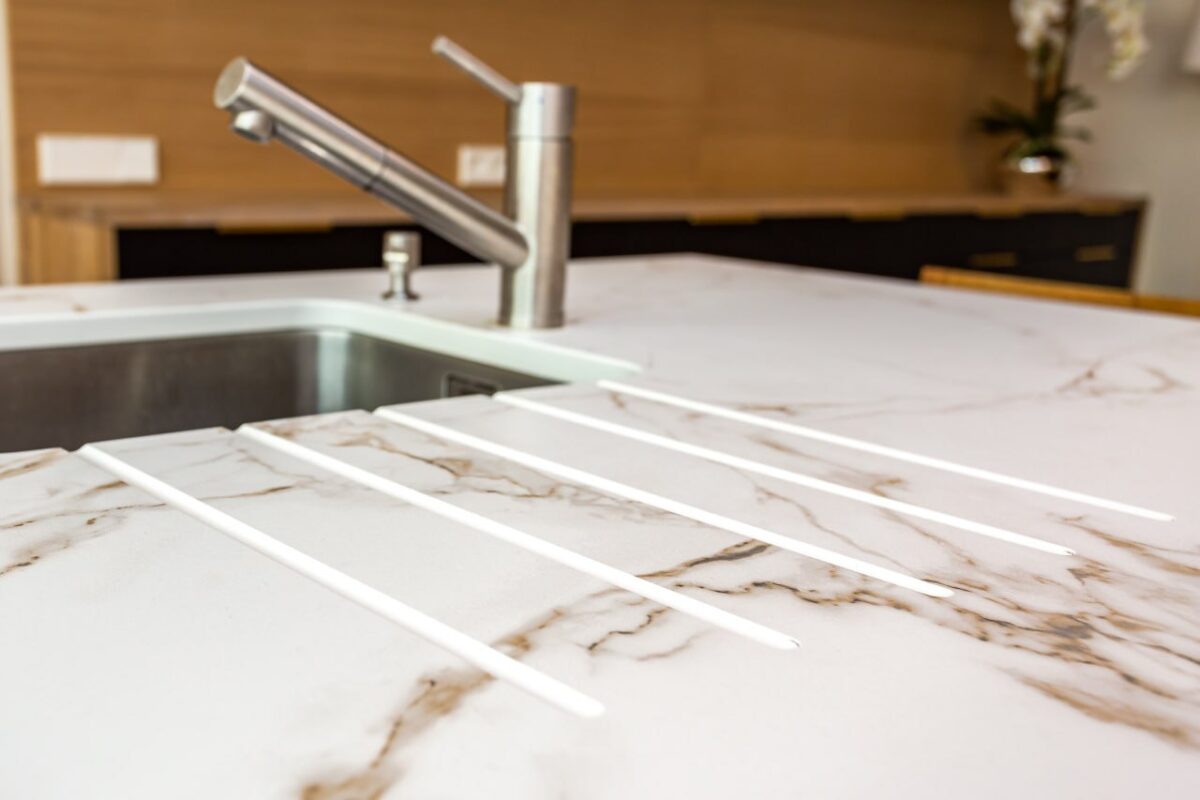 white modern kitchen -9