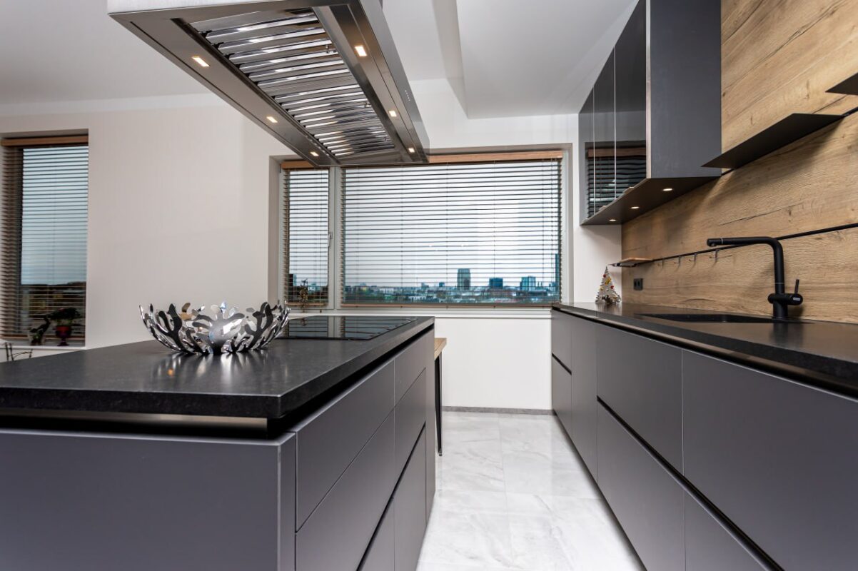black modern kitchen -10